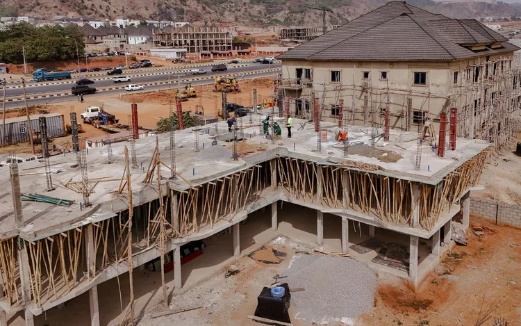 Concrete construction and formwork at a LeadRoyale development